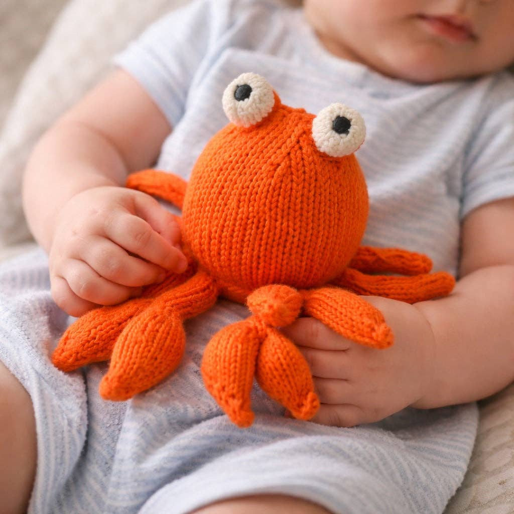 Organic Knit Toy / Sunny the Crab