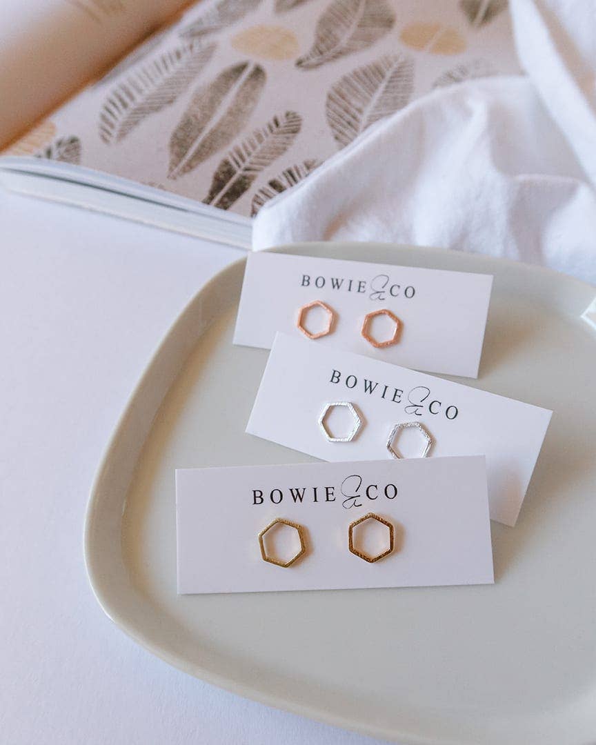 Hexagon Geo Stud Earrings: Silver