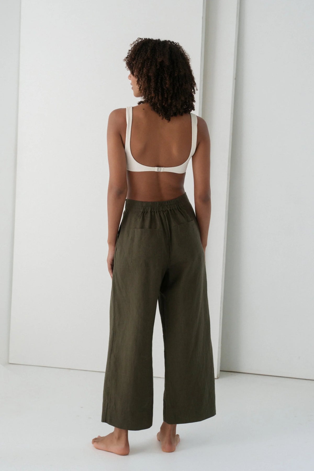 Ivy Cropped Linen Pants / Khaki
