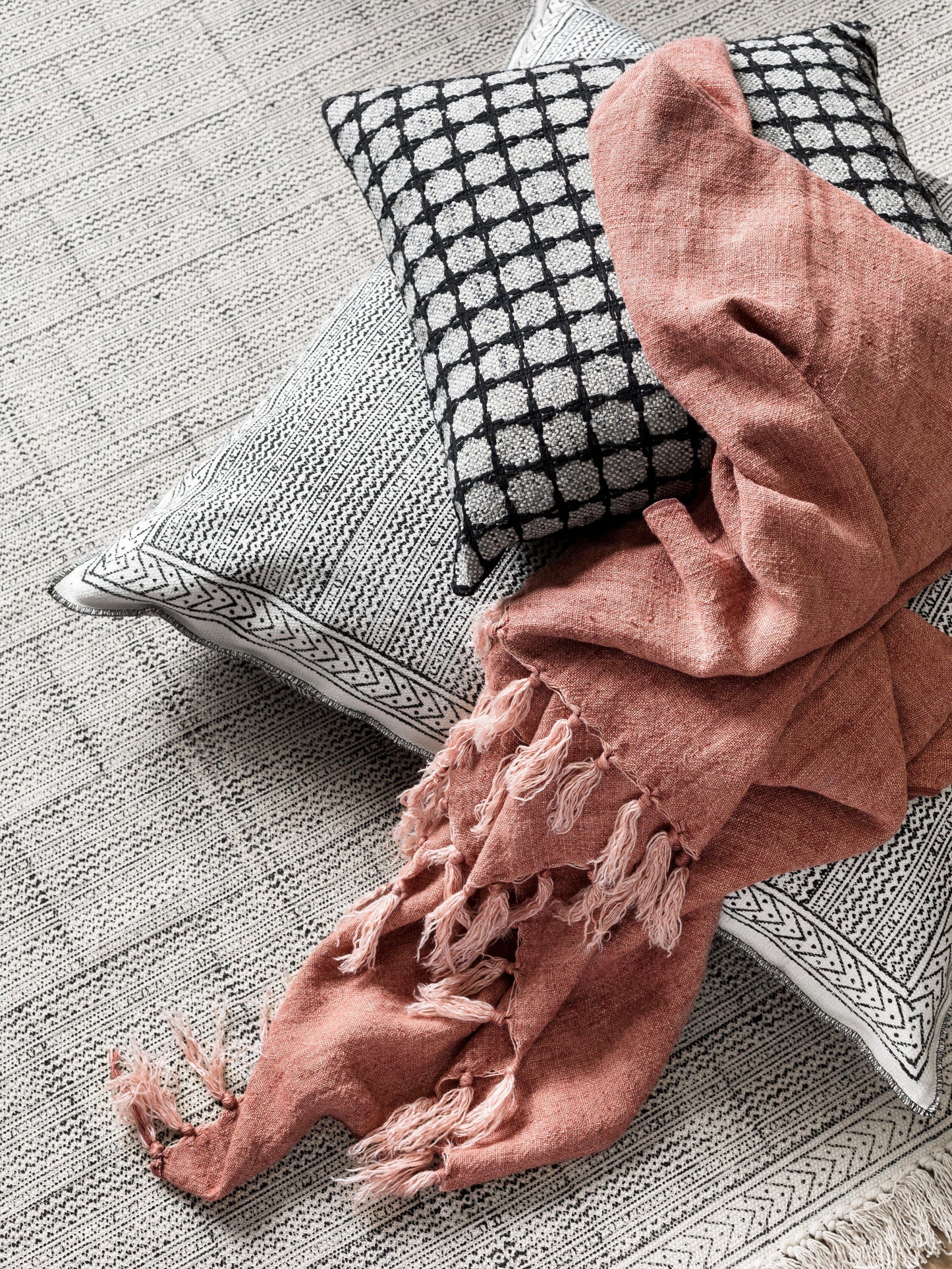 Burton  Linen Throw
