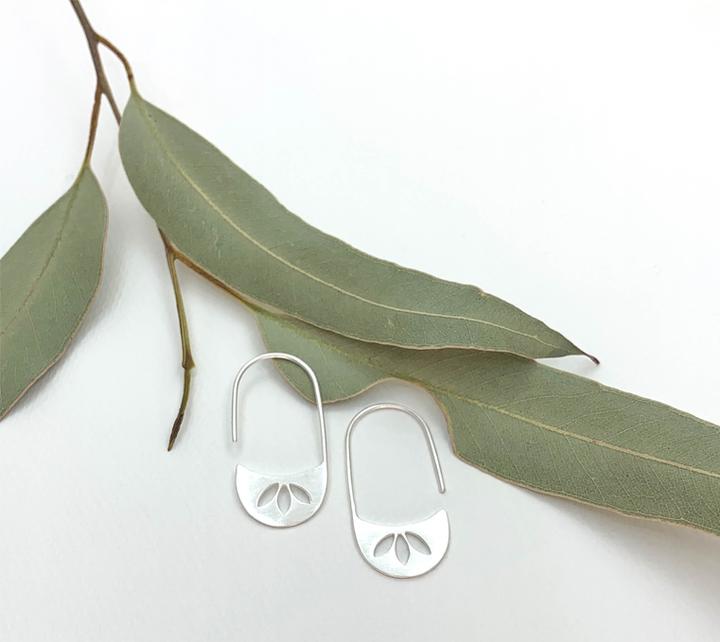 3 Leaf Scoop Earrings
