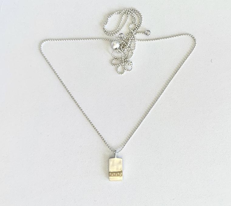 Gold Band Pendant Necklace