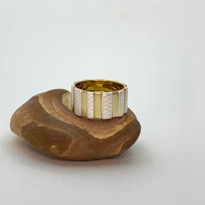 The Garis Ring